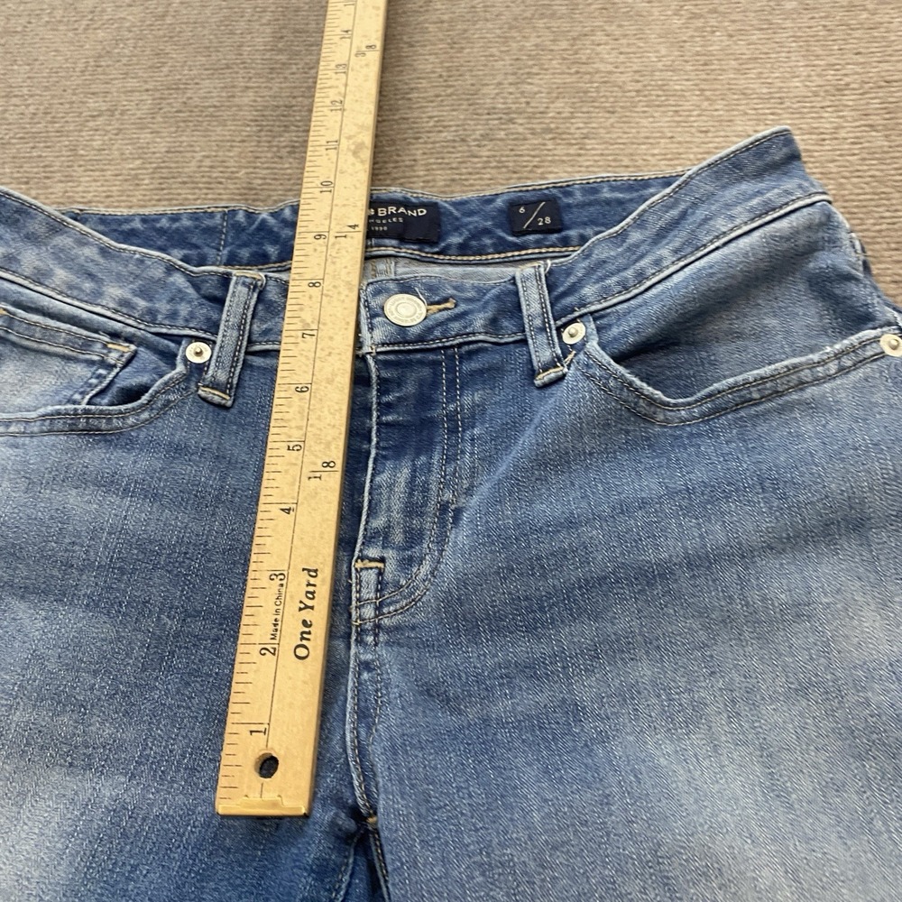 Lucky Brand Blue Faded Straight-Leg Jeans - Picture 9 of 13